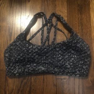 Lululemon Free To Be Serene Bra